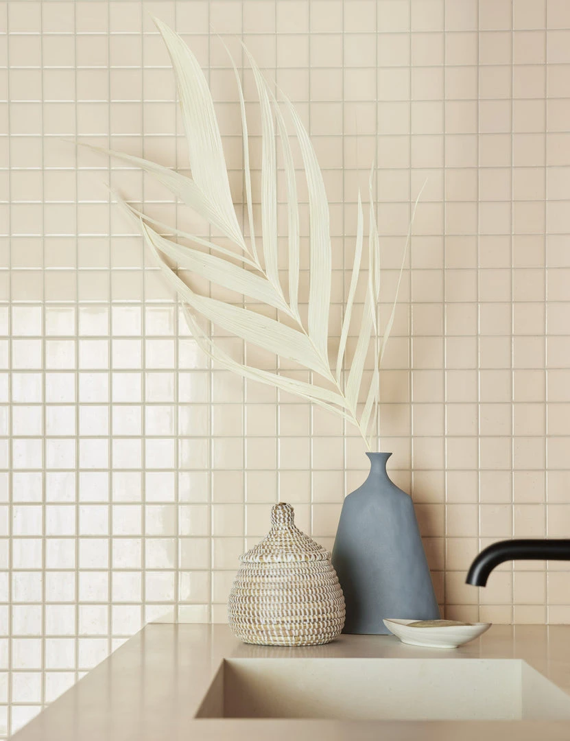 Lulu And Georgia Hawn Vase 6 Lulu And Georgia Hawn Vase